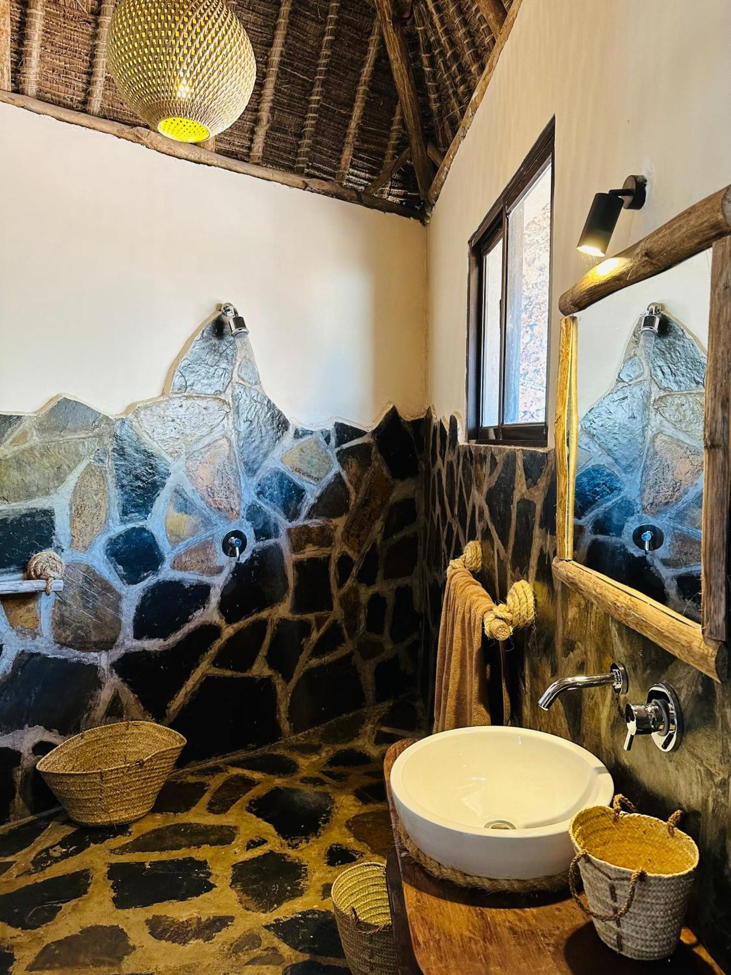 Mwazaro Beach Lodge Shimoni الغرفة الصورة